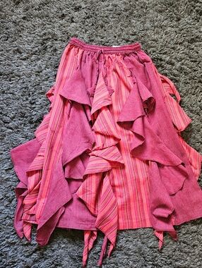 Karma Handicrafts nwt Gypsy Layered ruffle panels create movement and texture Hi
